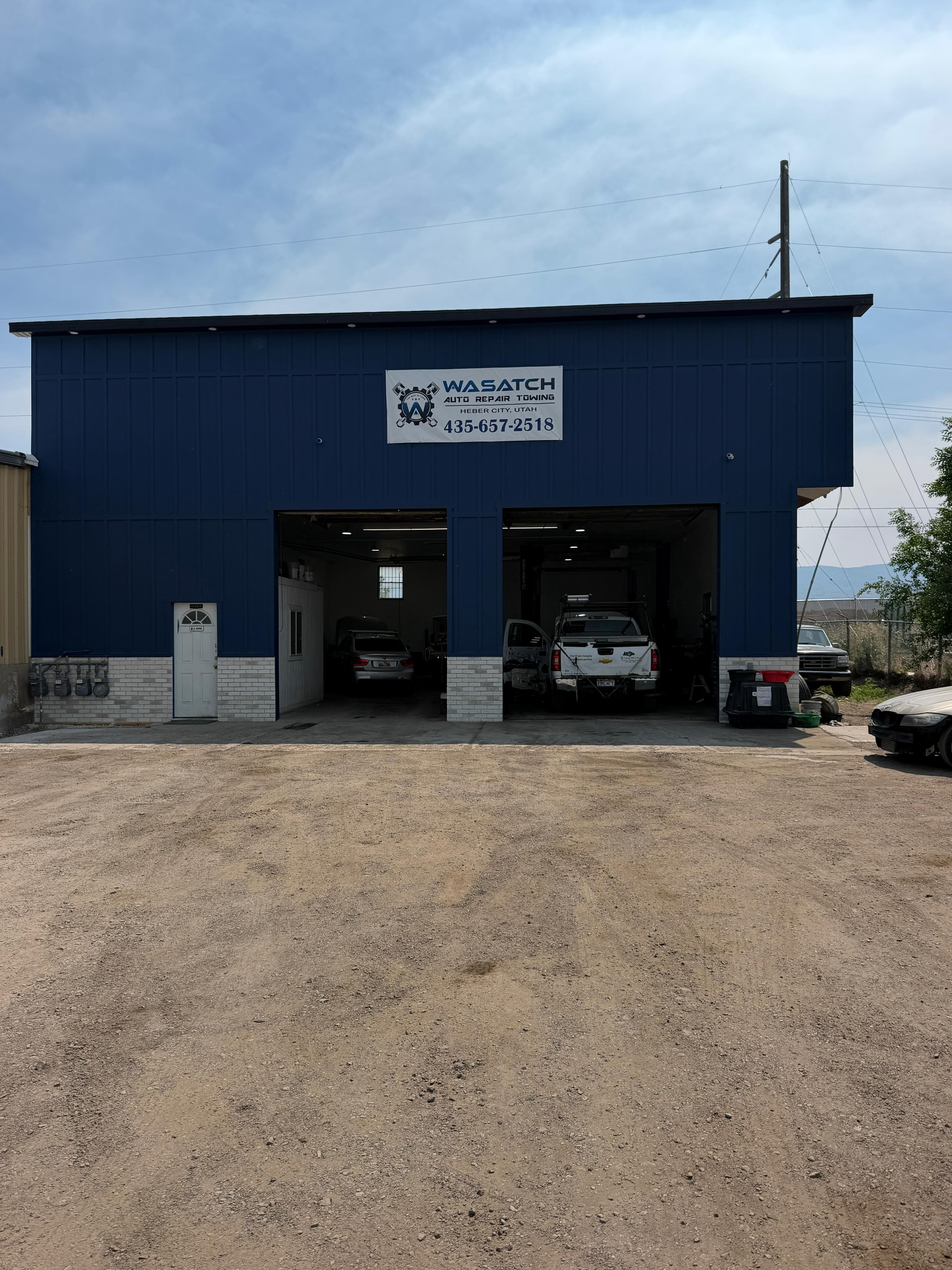 Modern Service Bay